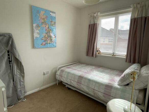 Bedroom;.jpg