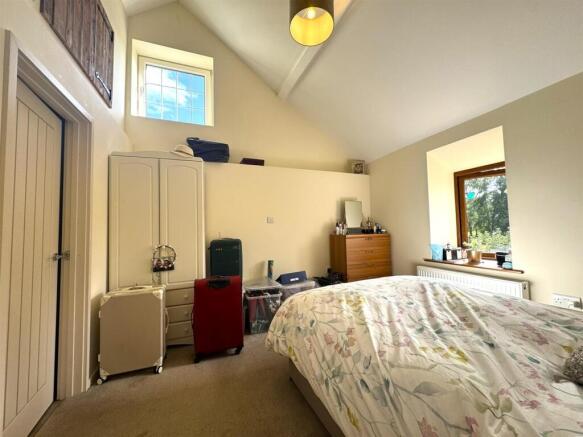 Bedroom.JPEG