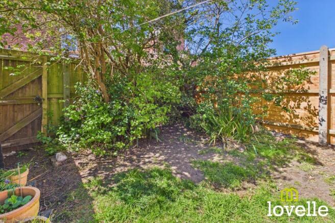 3 bed Terraced for sale Image 4