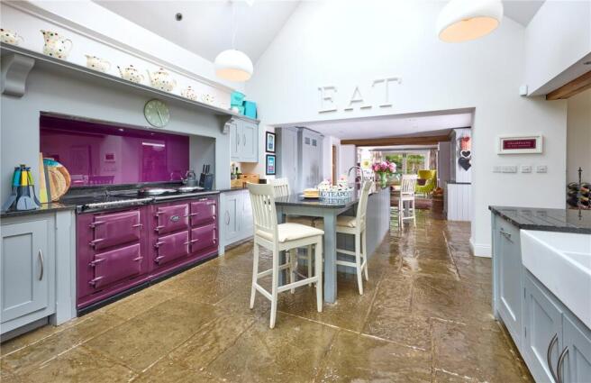Kitchen/Breakfast Ro