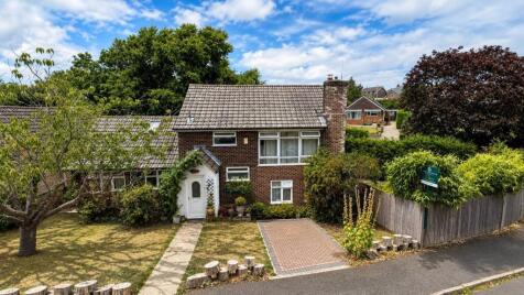 Widden Close, Sway, Lymington, SO41