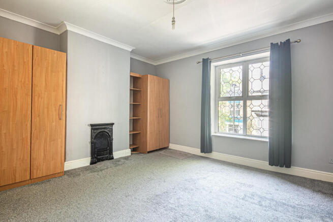 4 bed Terraced for sale Image 12