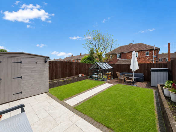 2 bed Semi-Detached for sale Image 11