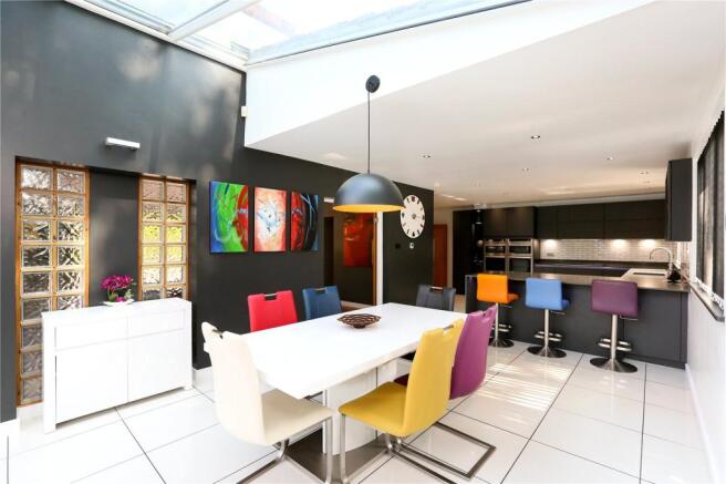 Kitchen/Breakfast