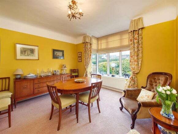 Dining Room.jpg