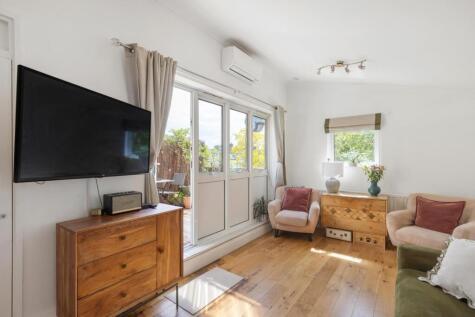 Haltone House,
78 Union Road, SW4