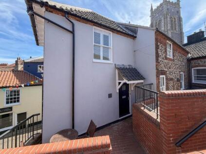Warwick House, High Street, Cromer