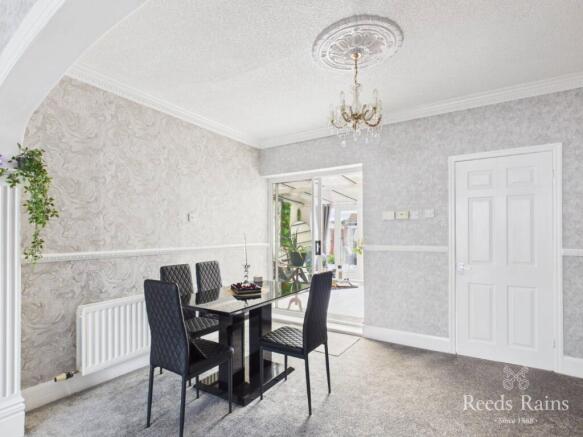 3 bed Semi-Detached for sale Image 10