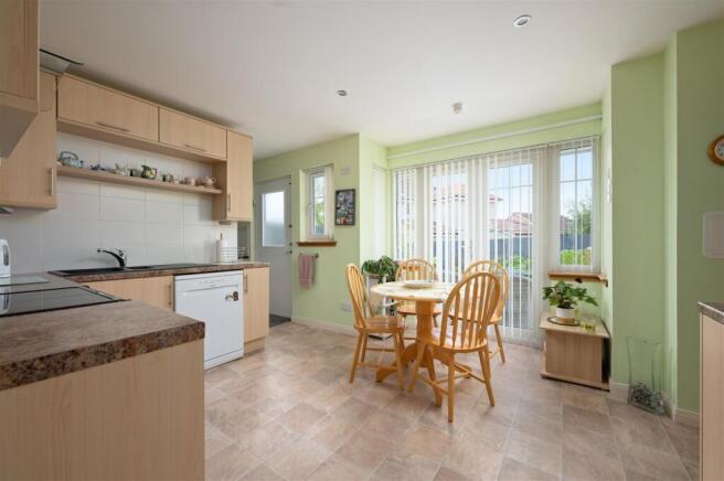 10McGregorCourt012.JPG