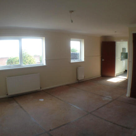 Living/dining room