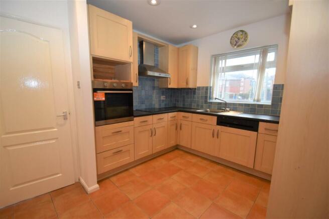 C65Kitchen.jpg