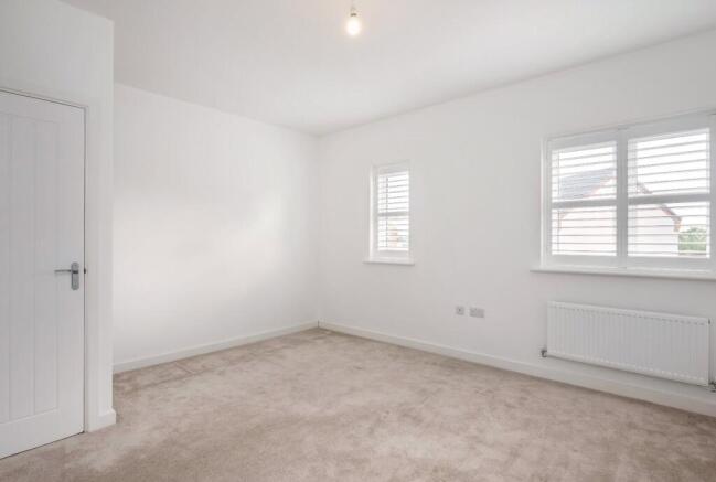 2 bed End of Terrace to rent Image 6