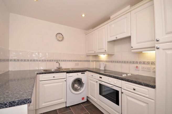 1 bed Flat to rent Image 4