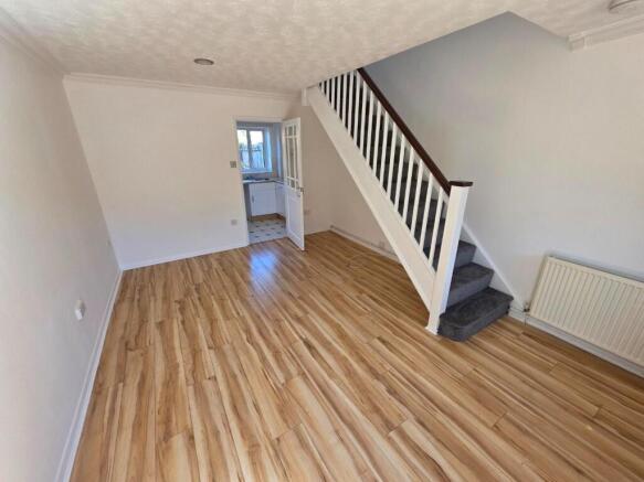 Living Room - 2.jpg