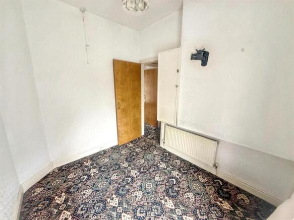 2 bed Terraced for sale Image 11
