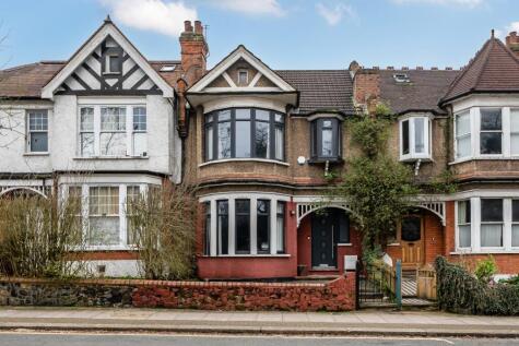 Nether Street, London, N12