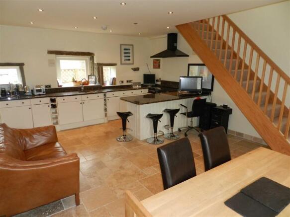 DINING KITCHEN