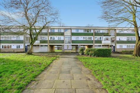 Livingstone Walk, Hemel Hempstead, HP2 6AL