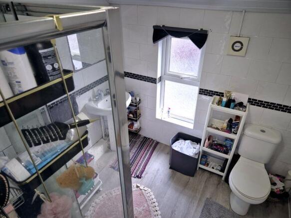 8 bed Terraced for sale Image 12