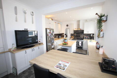 Holland Road, Clacton on Sea, CO15