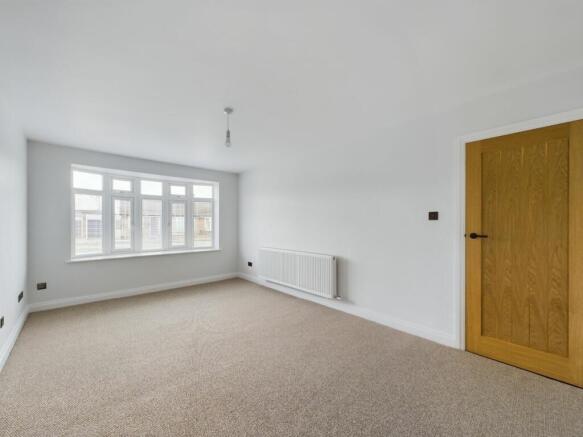 2 bed Bungalow to rent Image 5