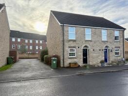 18, Barnsdale Way, Ackworth, Pontefract WF7 7RU