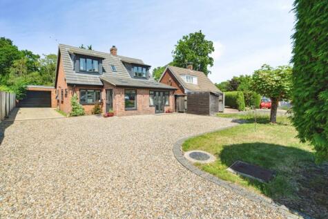 Dakenham Close, Salhouse, Norwich, NR13