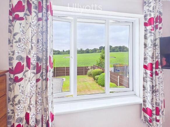 2 bed Semi-Detached for sale Image 10