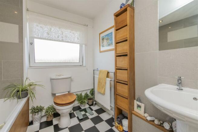 Home_28.JPG