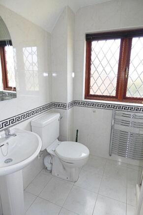 first floor shower/W