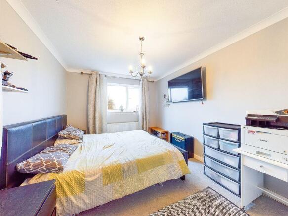 Bedroom 1 (Double)