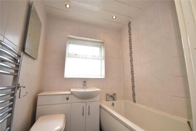 2 bed Terraced for sale Image 10