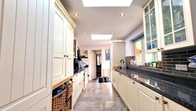 Kitchen/Utility