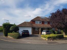 85, Beaulieu Close, Datchet, Slough SL3 9DD