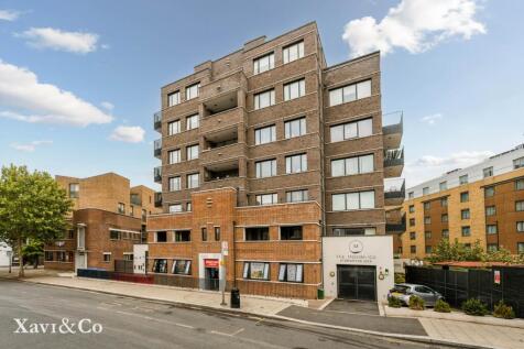 Commerce Road, Brentford