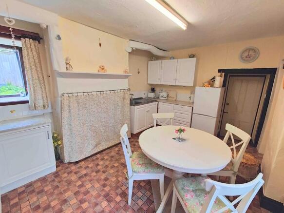 3 bed Cottage for sale Image 12