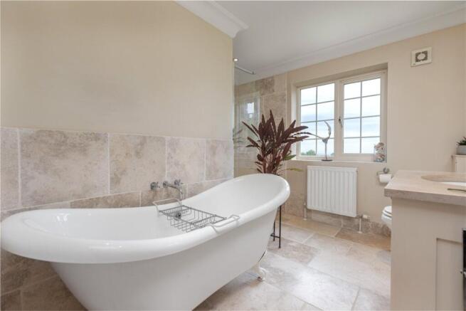 4 bed Equestrian Facility for sale Image 12