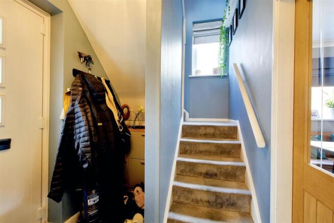Hallway_1.jpeg
