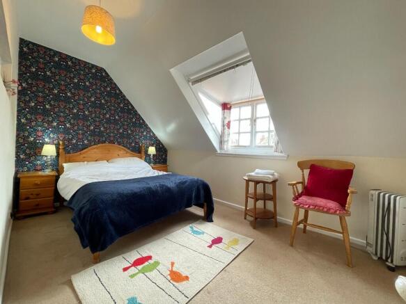 3 bed Cottage for sale Image 10