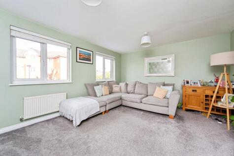Westbank Road, Birkenhead, CH42