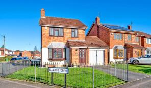 32, Ellards Drive, Wolverhampton WV11 3ST