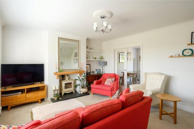 3 bed Semi-Detached for sale Image 4