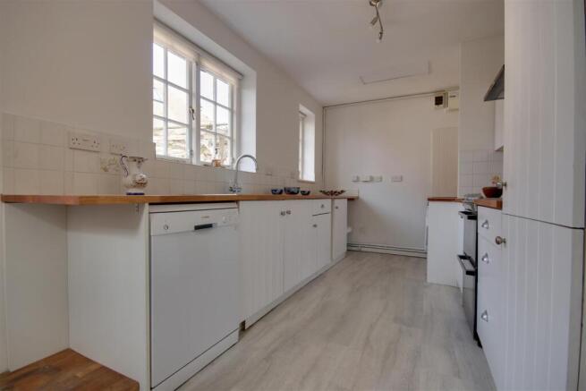 Kitchen.jpg
