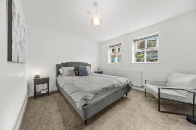 2 bed Apartment for sale Image 10