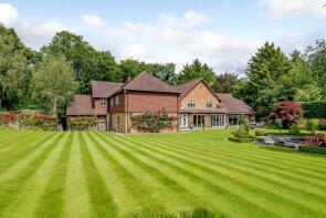 3, Lower Plantation, Loudwater WD3 4PQ