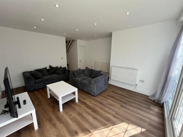 WhatsApp Image 2026-03-17 at 14.32.23 (8).jpeg