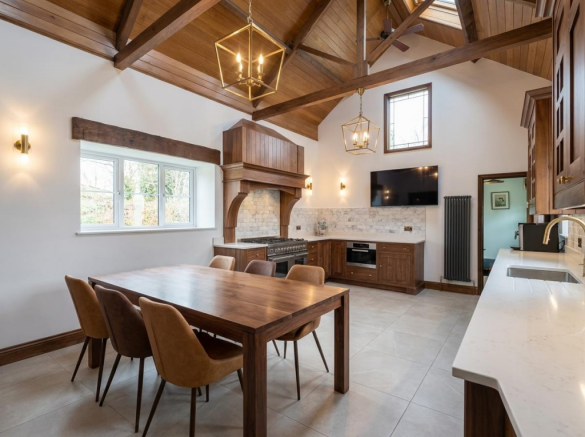 4 bed Barn Conversion for sale Image 5