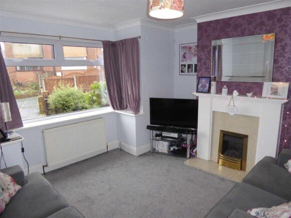 Living Room: