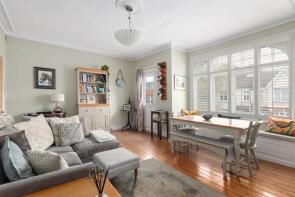 319a, Kingston Road, London SW20 8JX