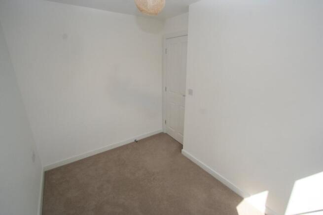 3 bed Semi-Detached for sale Image 8